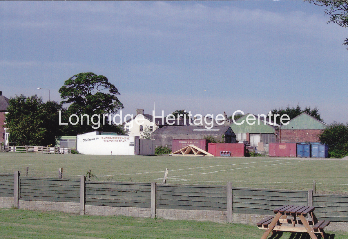 922A - Longridge Town F.C. - Building of Club House - 2010
